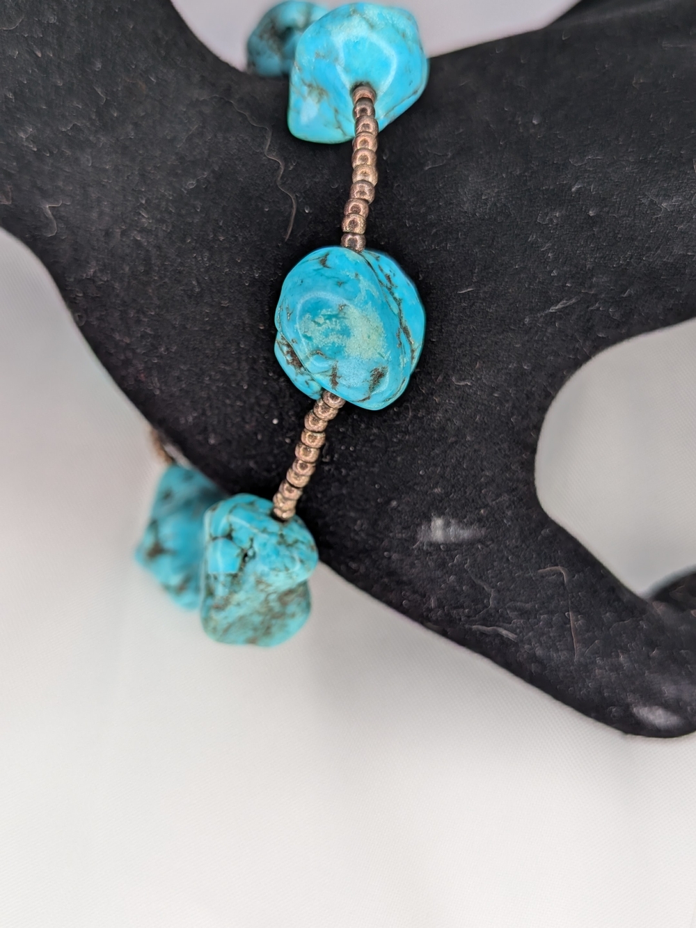 Dyed Howlite Turquoise Stone Nugget Stretch Bracelet Bronze Seed Bead Boho 7 In